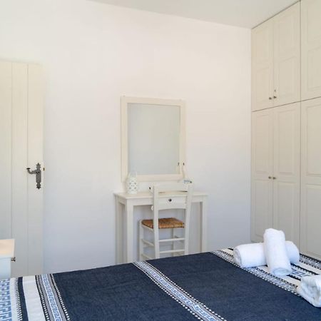 Blue Moon Apartments มากรีเยียลอส ภายนอก รูปภาพ