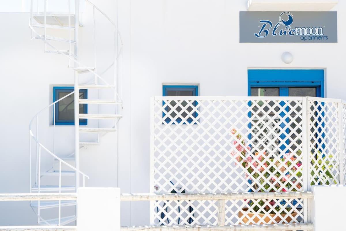 Blue Moon Apartments มากรีเยียลอส ภายนอก รูปภาพ